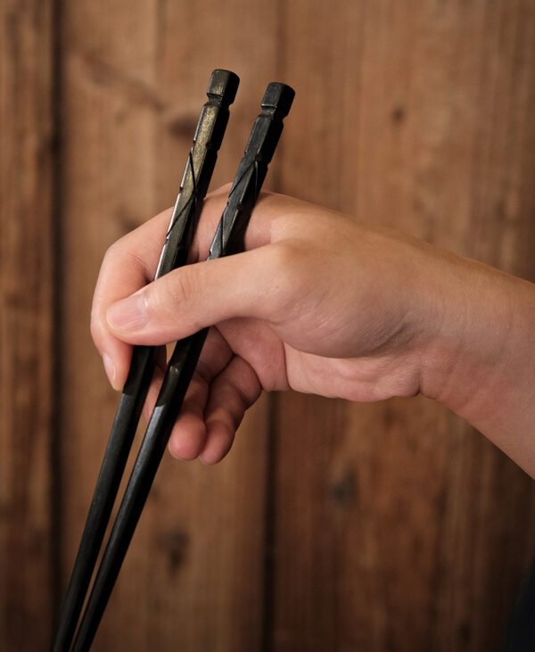 Black bamboo chopsticks - Image 3