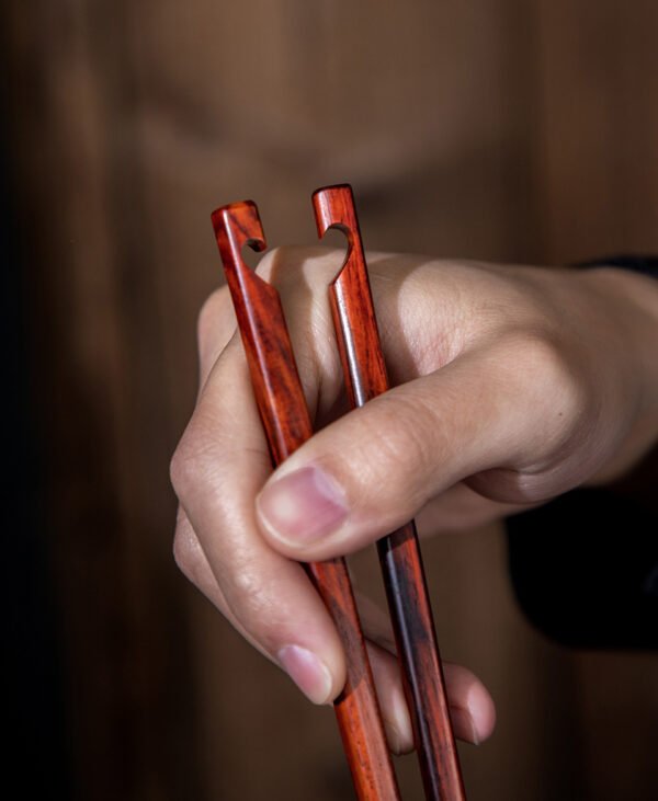 Heart shape chopsticks - Image 4