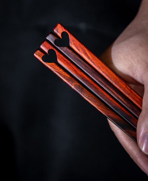 Heart shape chopsticks - Image 3